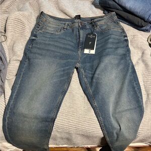 Men's Relaxed Fit Blue Jeans